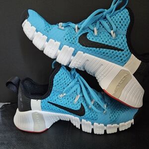 Nike Free Metcon shoes